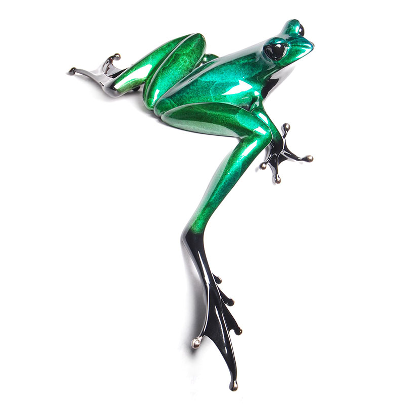 Clover bronze frog by Tim Cotterill