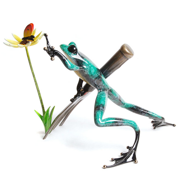 Digger bronze frog by Tim Cotterill