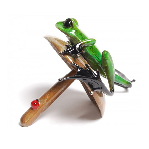 Portobello bronze frog by Tim Cotterill