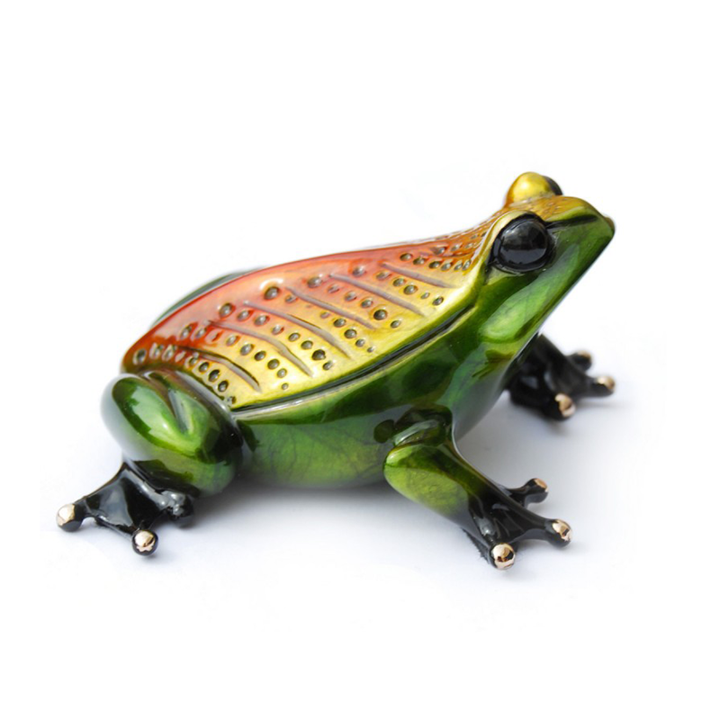 Sherwood bronze frog by Tim Cotterill