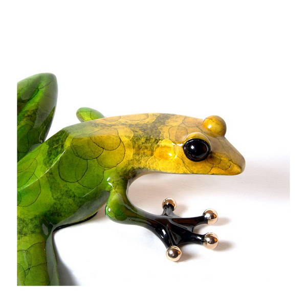 Willie Jump bronze frog by Tim Cotterill